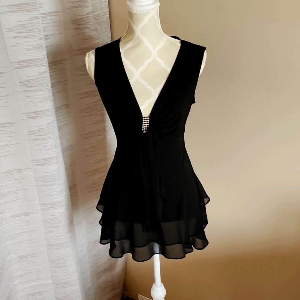 Beautiful R&M Richards Top
